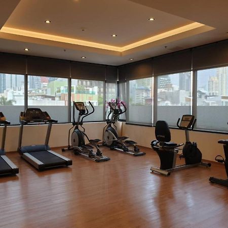 Cnc Residence Бангкок Экстерьер фото