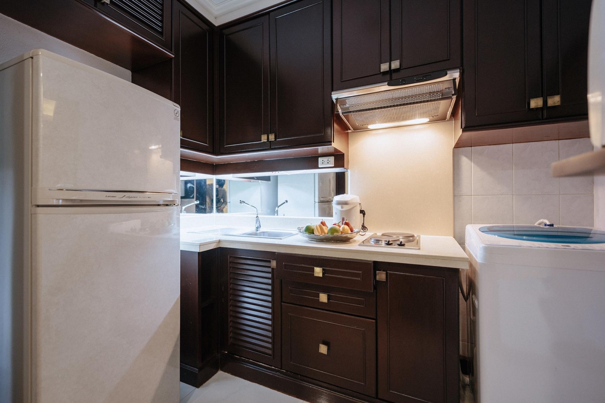 Cnc Residence Бангкок Экстерьер фото